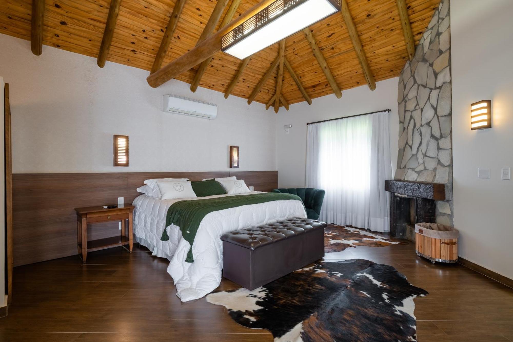Vira Charme Resort Fernandes Pinheiro Luaran gambar